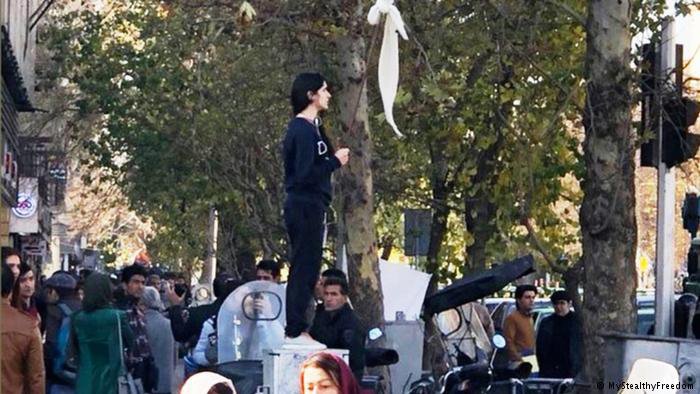 Feminizmin ateşi İran’da yanıyor